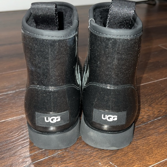 NWOT UGG Mini Classic Waterproof Clear Boot Black - Picture 3 of 7